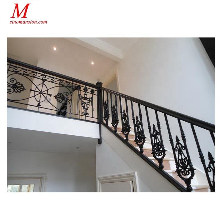 latest design hand forged decorative balcony fence grill design